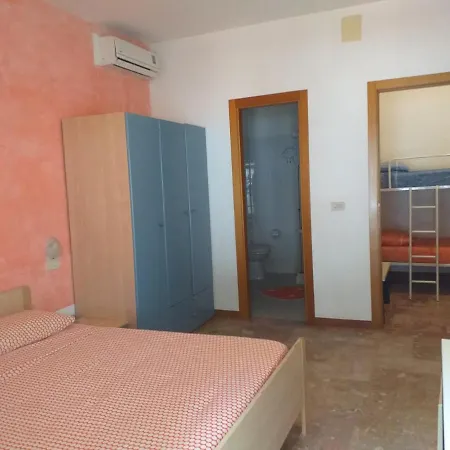 In Bb - Quadruple 5 Minutes From The Sea Affittacamere