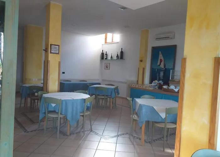 Quadruple 5 Minutes From The Sea 3* Pineto