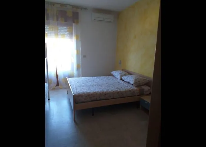 Quadruple 5 Minutes From The Sea 3* Pineto