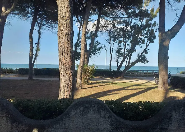 Panzió Quadruple 5 Minutes From The Sea